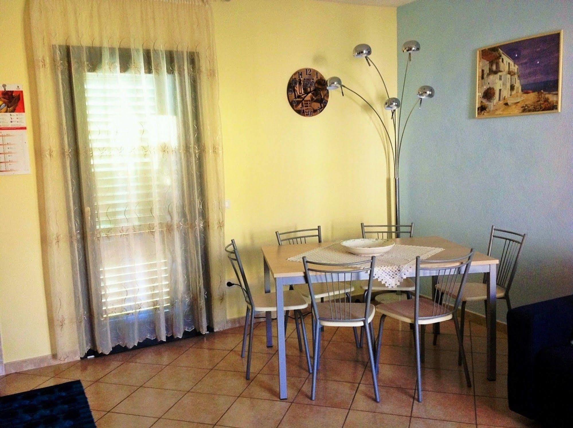 R&Z Getaway Apartment Santa Maria Coghinas ภายนอก รูปภาพ